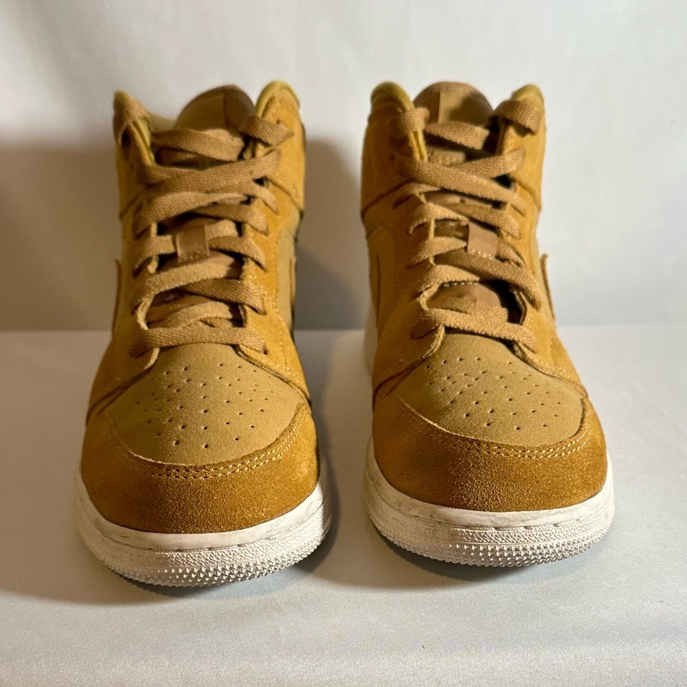 Jordan 1 Mid Golden Harvest Sail (GS)